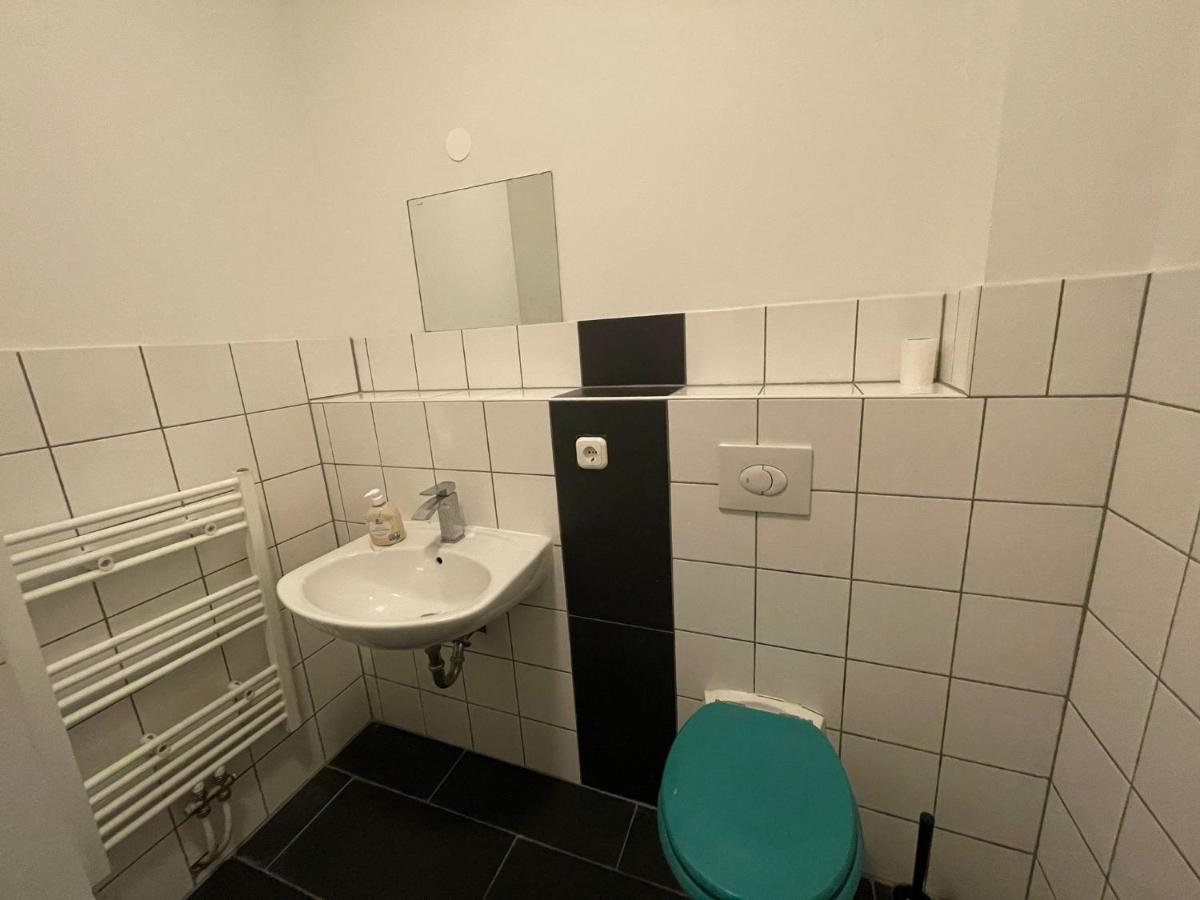 Monteur-Apartment Am Bahnhof Muhlheim am Main Esterno foto
